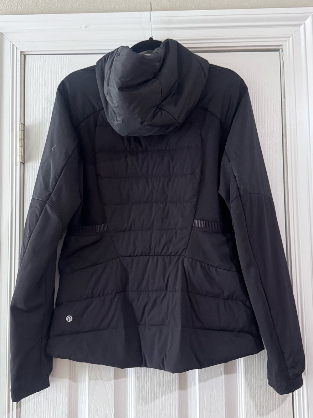 lululemon athletica Black Hooded Quilted Puffer Jacket - Picture 4 of 6